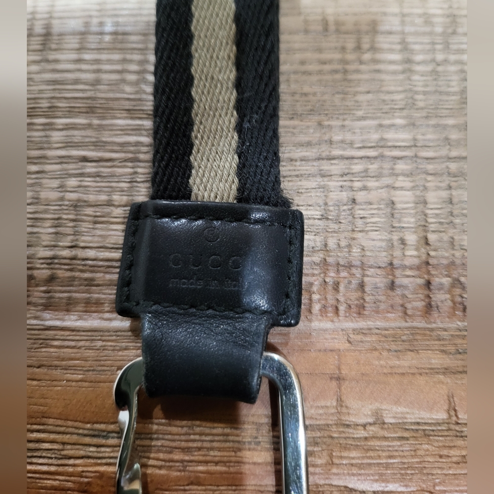 Gucci Euc Authentic Stripes Loop Key Ring Key Cha… - image 3